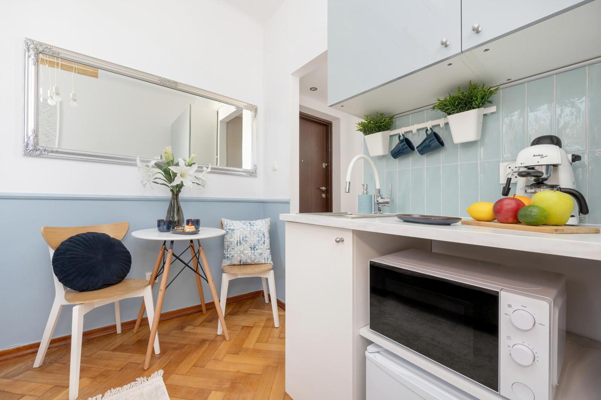 J&W Apartments Studio Solidarnosci Варшава Экстерьер фото