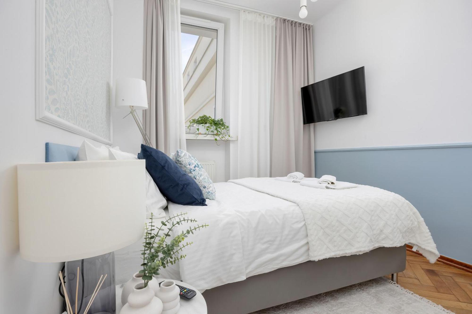 J&W Apartments Studio Solidarnosci Варшава Экстерьер фото